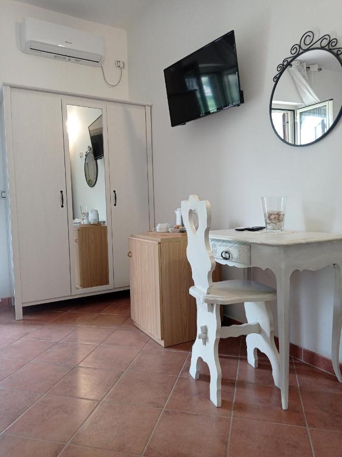 B&B Le Rose Santa Maria di Castellabate Exterior photo