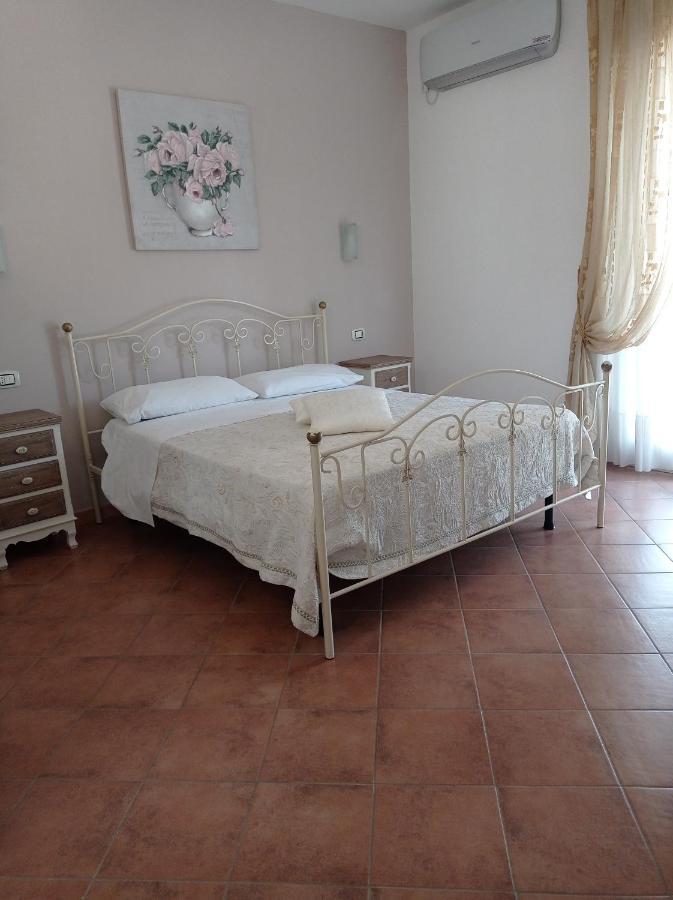 B&B Le Rose Santa Maria di Castellabate Exterior photo